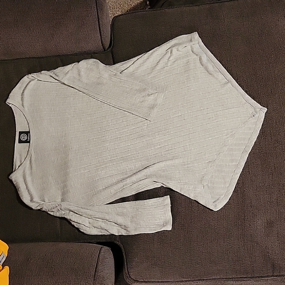 3/4 gray Sweater